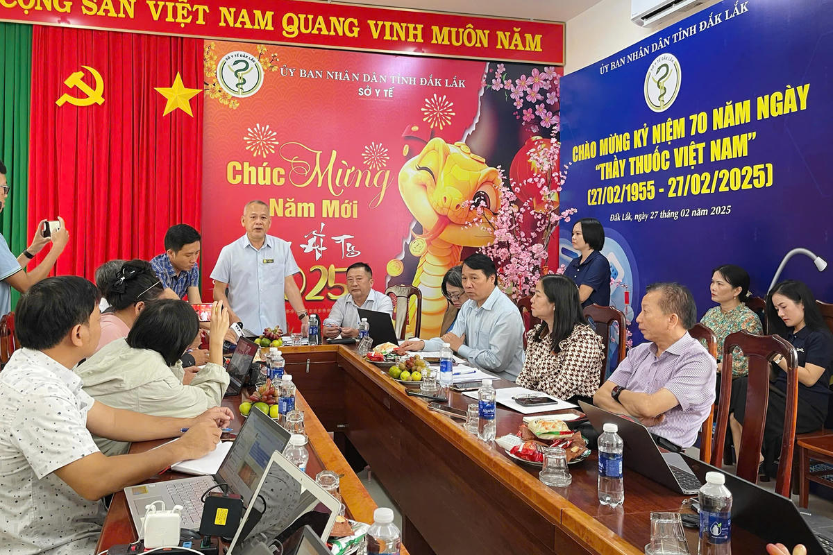 Toàn cảnh buổi họp báo. Ảnh: CN.