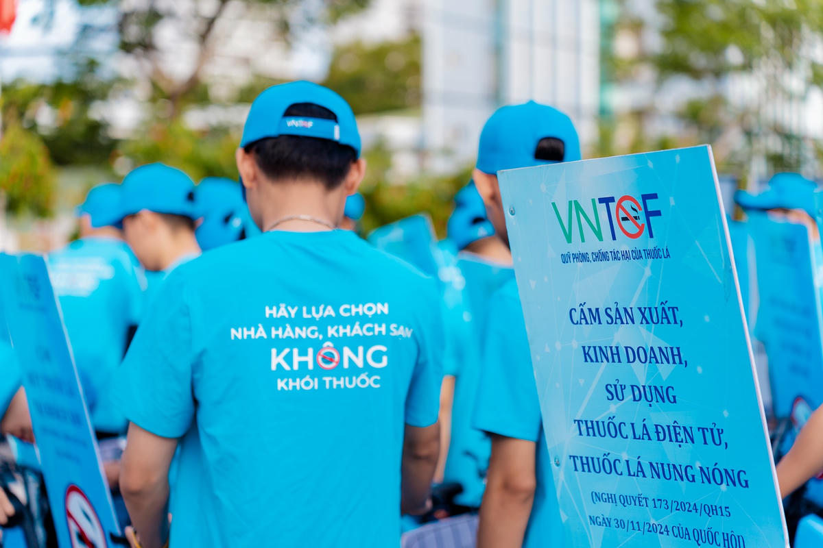 Chiến dịch các nhà hàng, khách sạn nói không với thuốc lá. Ảnh: TB.