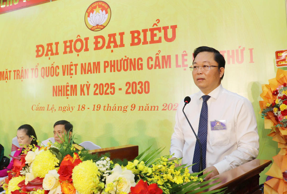 Ông Lê Trí Thanh, Chủ tịch Ủy ban Mặt trận Tổ quốc Việt Nam TP Đà Nẵng phát biểu tại đại hội. Ảnh: Nguyễn Tú.