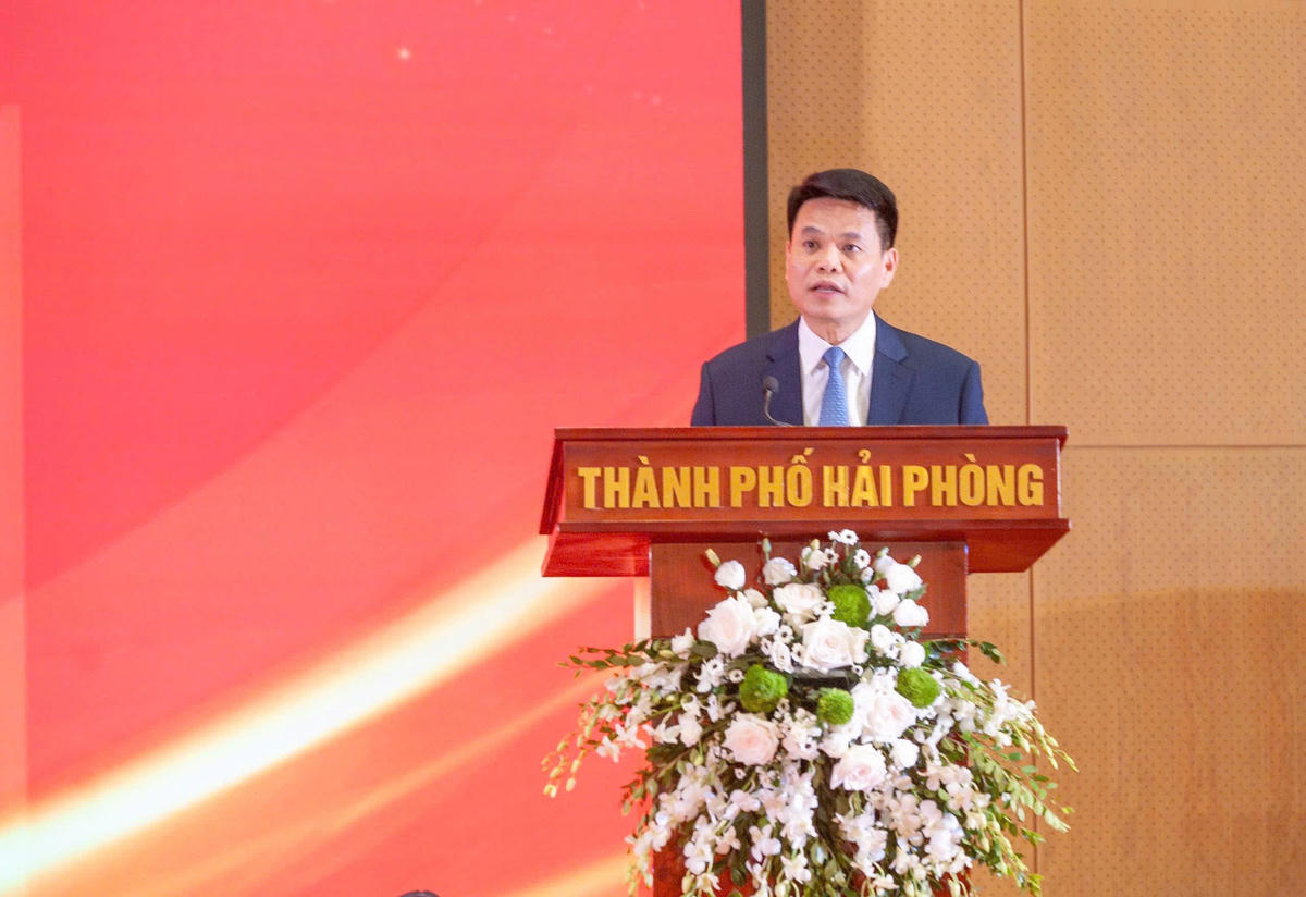 Chủ tịch UBND TP Hải Phòng Lê Ngọc Châu phát biểu tại hội nghị. Ảnh: CTV.
