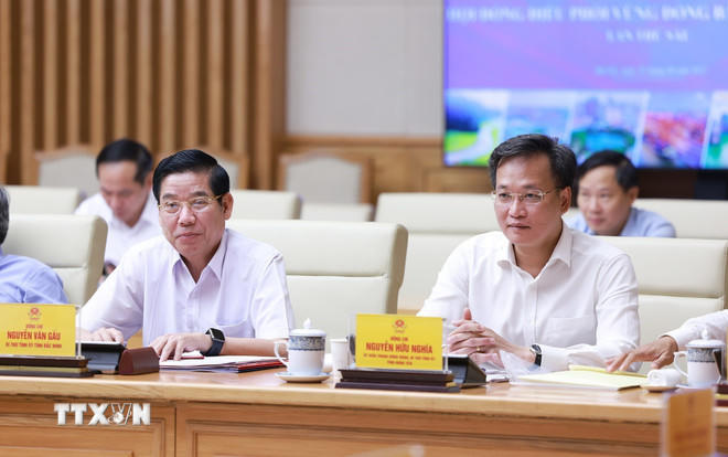 Lãnh đạo các tỉnh, thành phố vùng Đồng bằng sông Hồng tham dự Hội nghị Hội đồng điều phối vùng Đồng bằng sông Hồng lần thứ sáu. (Ảnh: Dương Giang/TTXVN)