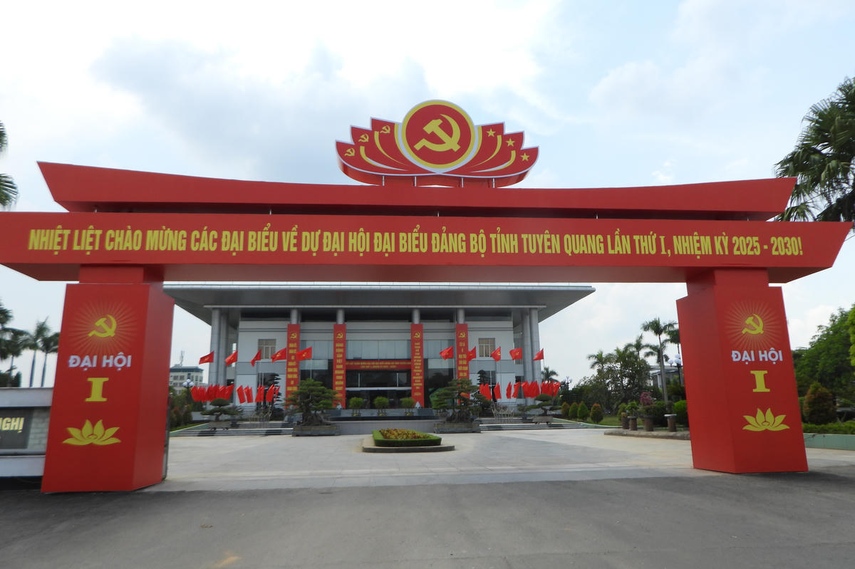 Tuyên Quang rực rỡ trước thềm Đại hội Đảng