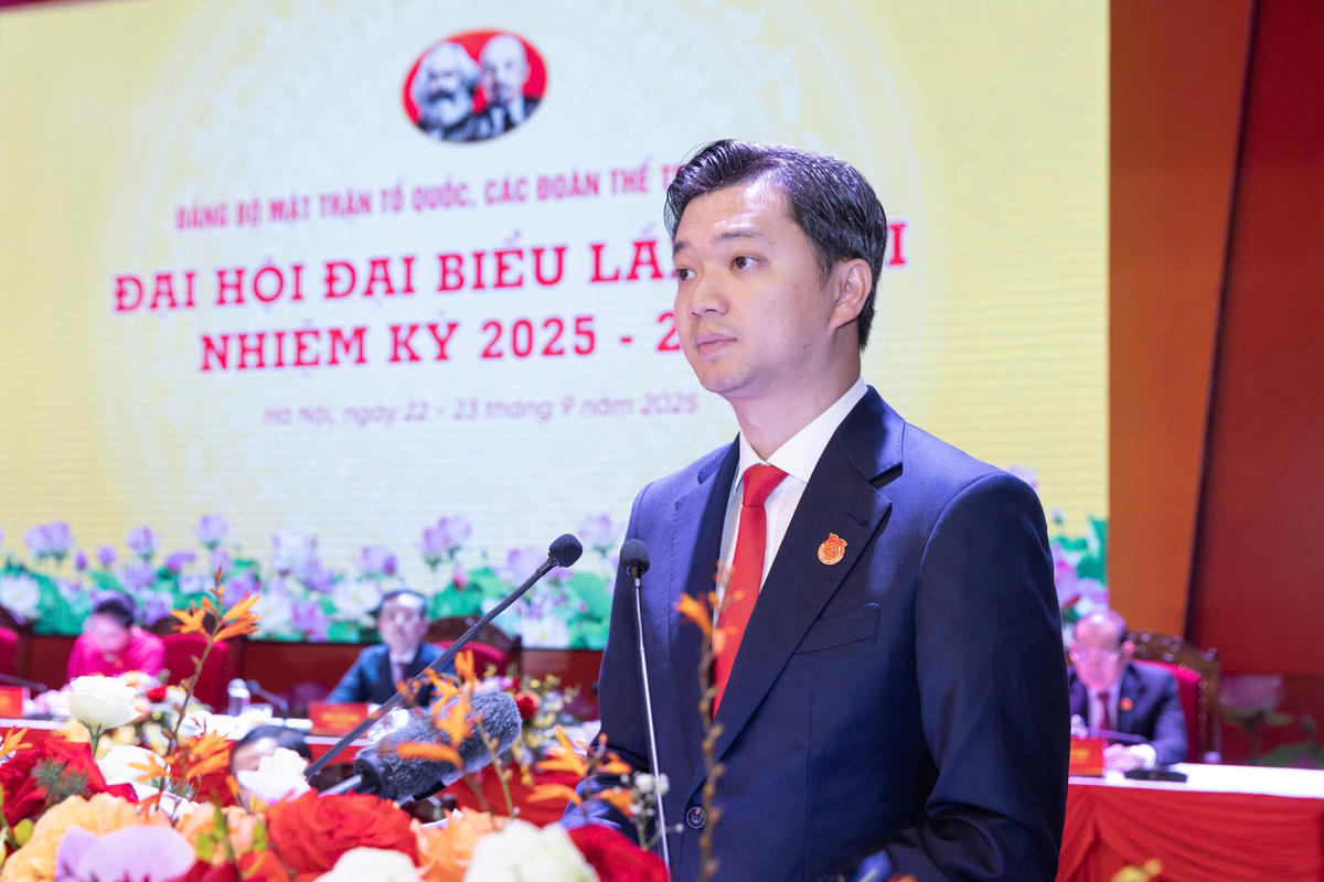 Phó Bí thư Thường trực Đảng ủy Trung ương Đoàn, Bí thư Trung ương Đoàn Nguyễn Minh Triết phát biểu tham luận tại Đại hội. Ảnh: Quang Vinh.