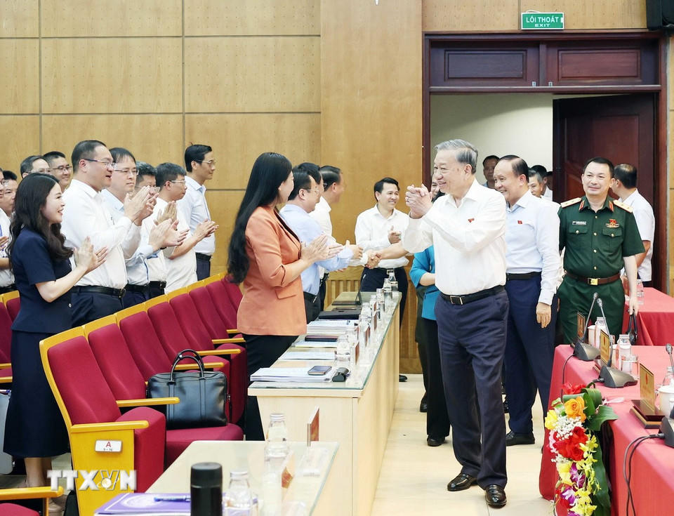 Tổng Bí thư Tô Lâm và các đại biểu. (Ảnh: Thống Nhất/TTXVN).