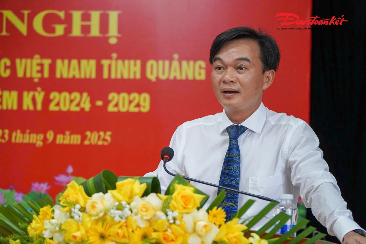 Tân Chủ tịch Ủy ban Mặt trận Tổ quốc Việt Nam tỉnh Quảng Trị Nguyễn Chiến Thắng phát biểu nhận nhiệm vụ. Ảnh: Xuân Th