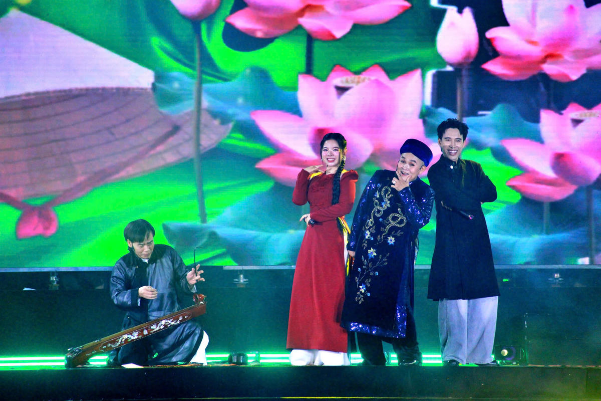 Văn học, nghệ thuật cần phải gắn với nhiệm vụ xây dựng hệ giá trị văn hóa Việt Nam thời kỳ mới, vừa bảo tồn truyền thống vừa cập nhật xu hướng hiện đại. Ảnh: P. Sỹ