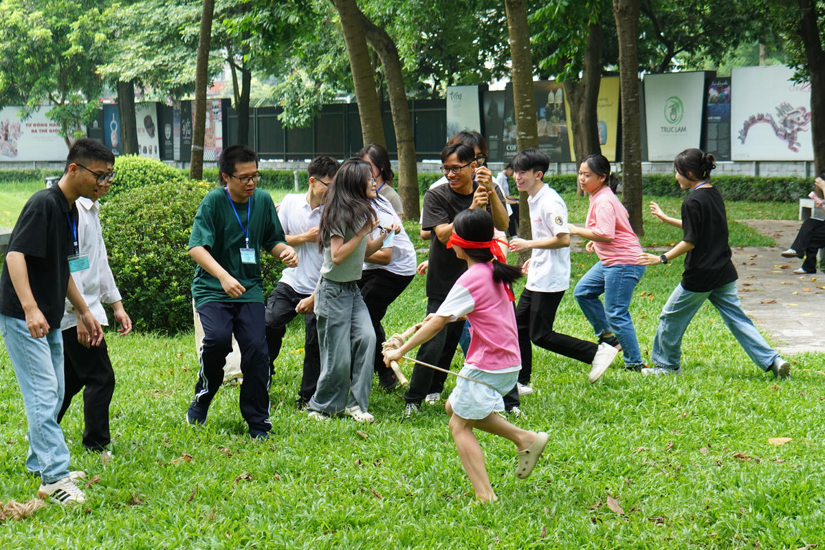 Các bạn trẻ sẽ được tham gia, trải nghiệm trò chơi dân gian tại Bảo tàng DTHVN.