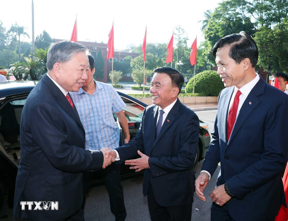 Tổng Bí thư Tô Lâm đến dự Đại hội đại biểu Đảng bộ các cơ quan Đảng Trung ương lần thứ nhất. (Ảnh: Thống Nhất/TTXVN)