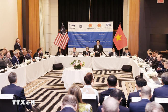  Chủ tịch nước Lương Cường phát biểu tại Tọa đàm với doanh nghiệp lớn của Hoa Kỳ. (Ảnh: Lâm Khánh/TTXVN) 