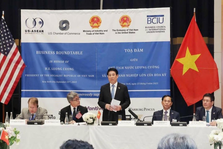   Chủ tịch nước Lương Cường phát biểu tại Tọa đàm với doanh nghiệp lớn của Hoa Kỳ. (Ảnh: Lâm Khánh/TTXVN).  