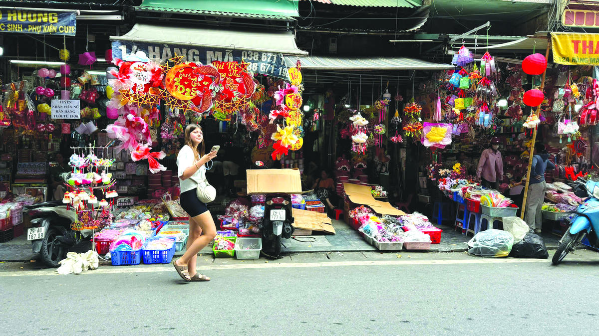 Sắc màu Trung thu trên phố Hàng Mã