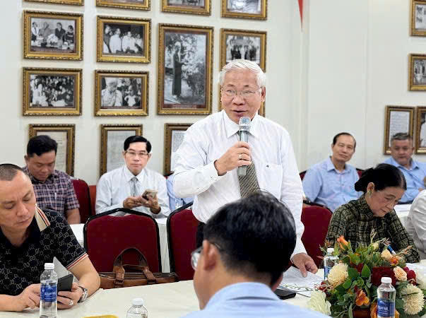   Luật sư Lê Hoài Trung - Phó Chủ tịch Thường trực Hội Trọng tài Thương mại TP Hồ Chí Minh kiến nghị cần xây dựng Luật riêng về quản lý, vận hành Nhà chung cư để đáp ứng nhu cầu phát triển của loại hình nhà ở này.   