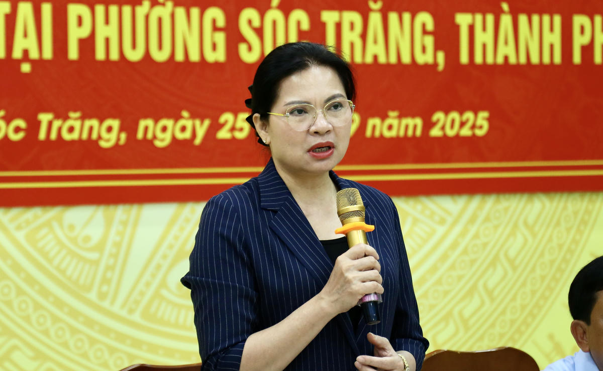 Phó Chủ tịch Hà Thị Nga phát biểu tại buổi làm việc. (ảnh: Thanh Tiến)