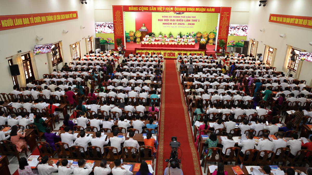 Quang cảnh phiên trù bị Đại hội đại biểu Đảng bộ TP Cần Thơ lần thứ I, nhiệm kỳ 2025-2030. Ảnh Trung Kiên. 