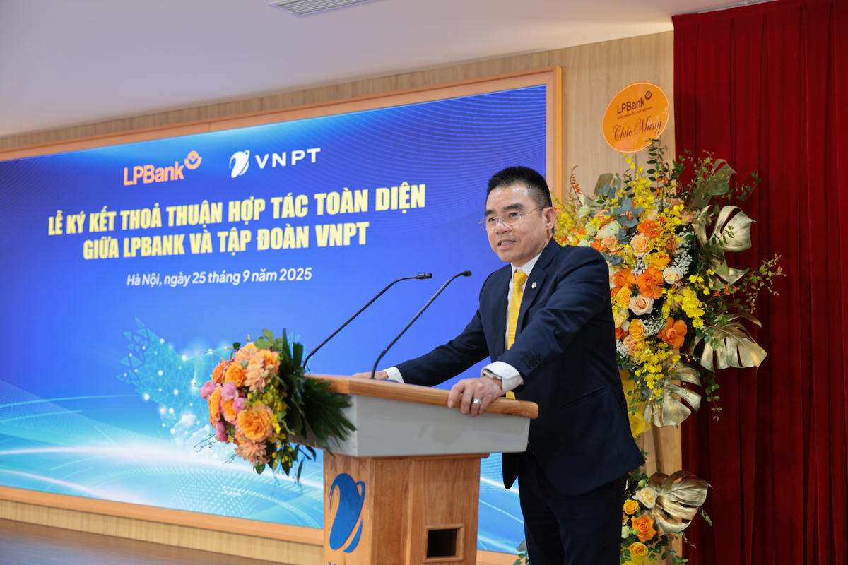 Ông Hồ Nam Tiến - Phó Chủ tịch Thường trực HĐQT LPBank phát biểu tại sự kiện.