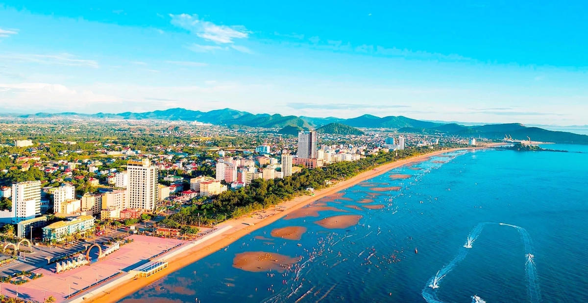 Bất động sản Cửa Lò đang trên đà phát triển mạnh mẽ (Ảnh: Cổng Thông tin Điện tử Thành phố Vinh)