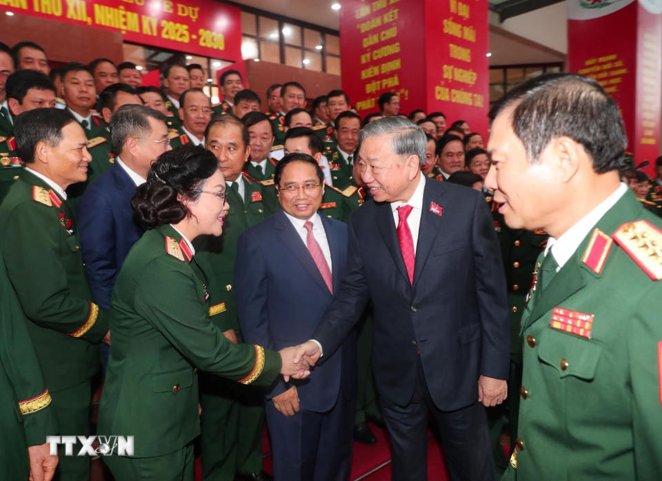 Tổng Bí thư Tô Lâm với các đại biểu dự Đại hội. (Ảnh: Trọng Đức/TTXVN)