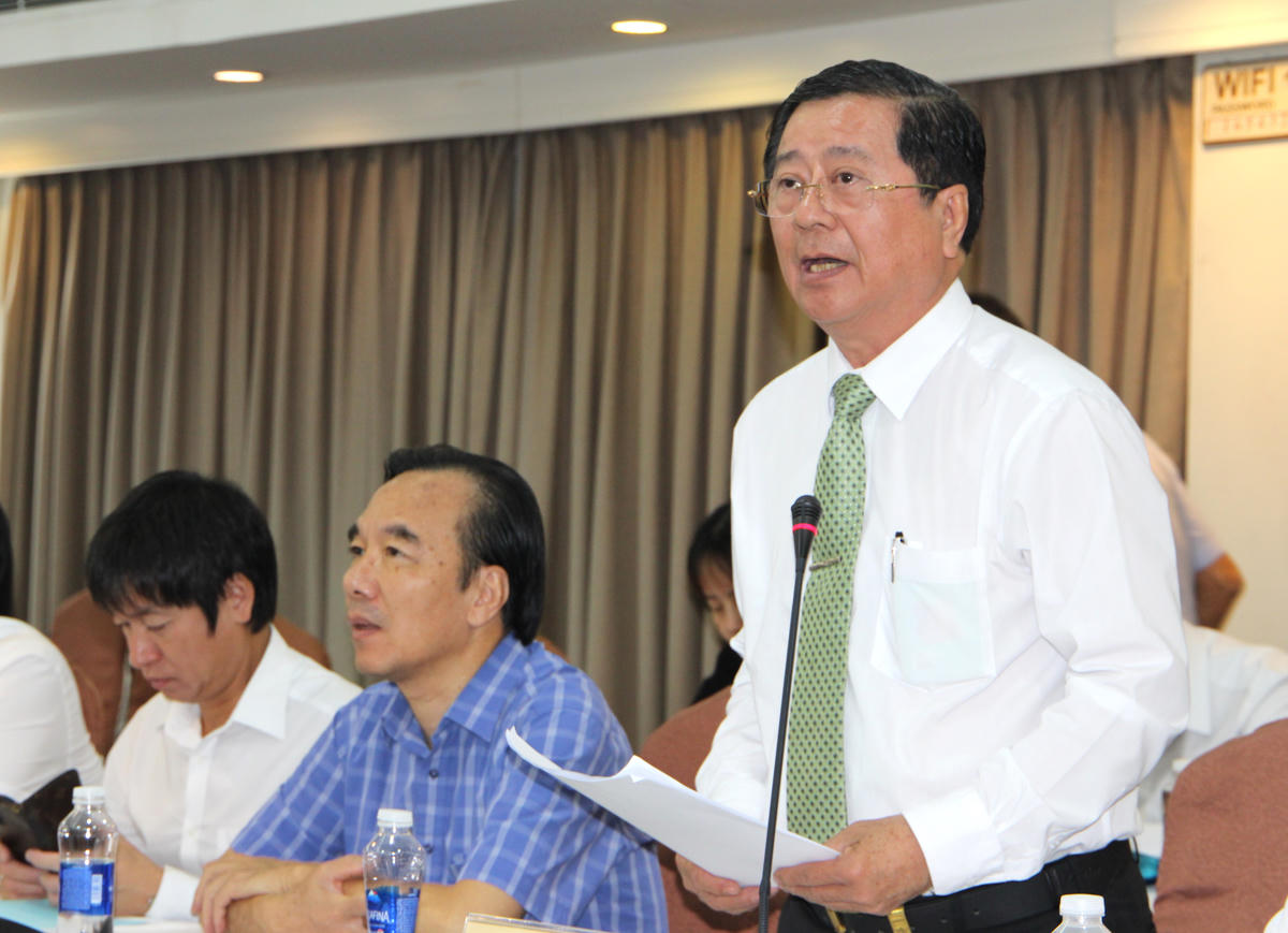 Các đại biểu đóng góp ý kiến tại hội thảo. Ảnh: Q.Đ.