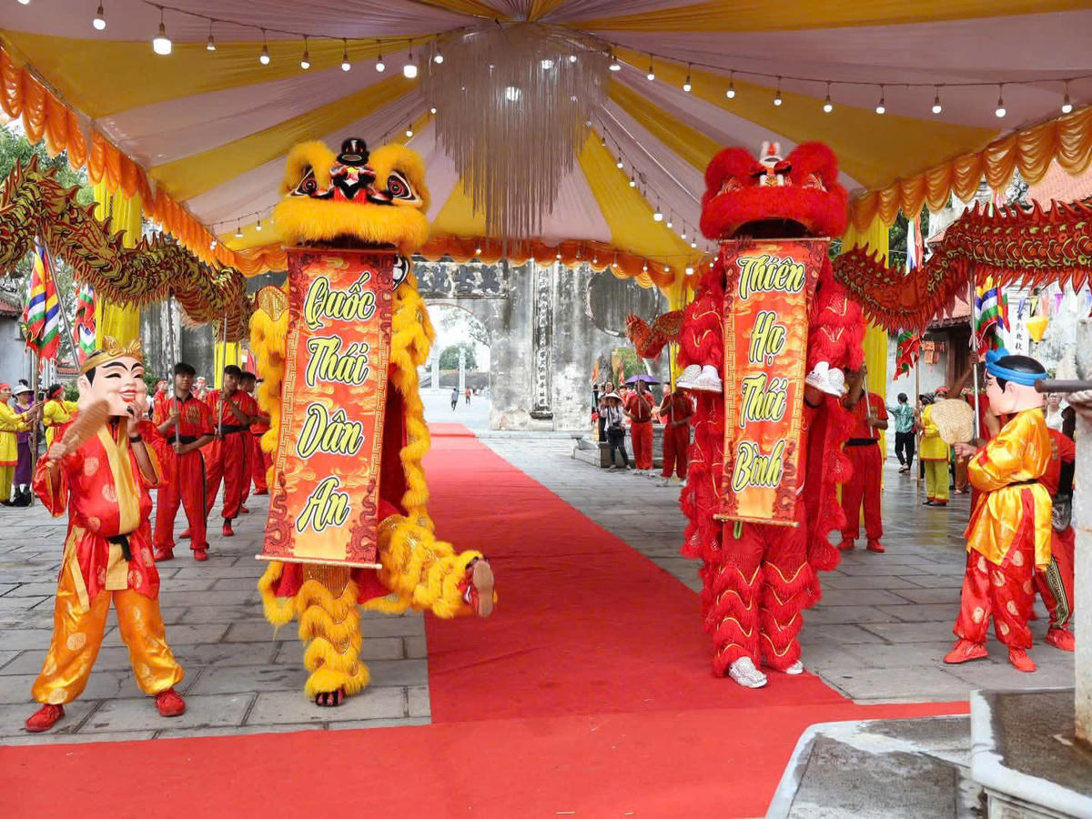 Cáo yết là nghi lễ không thể thiếu trước mỗi kỳ lễ hội mùa Thu Côn Sơn - Kiếp Bạc. Ảnh: ĐT.