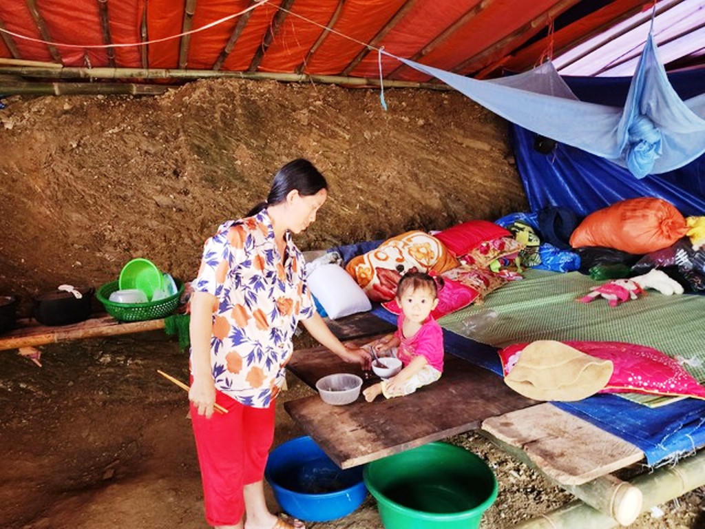 Ngổn ngang khu tái định cư bản Ún