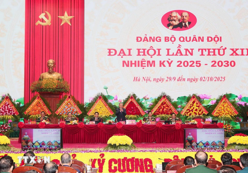 Tổng Bí thư Tô Lâm dự Phiên bế mạc Đại hội Đảng bộ Quân đội lần thứ XII. (Ảnh: Trọng Đức/TTXVN)