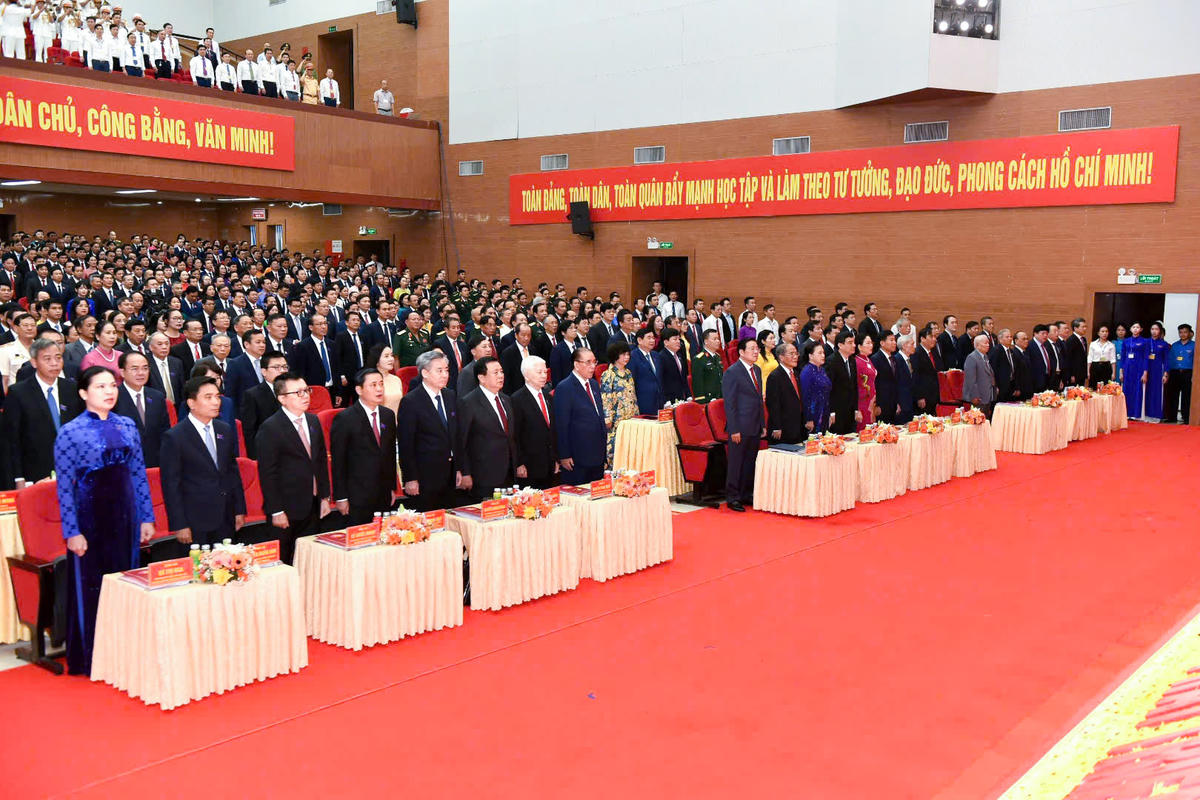 Tham dự Đại hội còn có lãnh đạo, nguyên lãnh đạo Đảng, Nhà nước; đại diện lãnh đạo Uỷ ban Trung ương MTTQ Việt Nam có bà Hà Thị Nga – Uỷ viên Trung ương Đảng, Phó Chủ tịch Uỷ ban Trung ương MTTQ Việt Nam. Ảnh: BTG