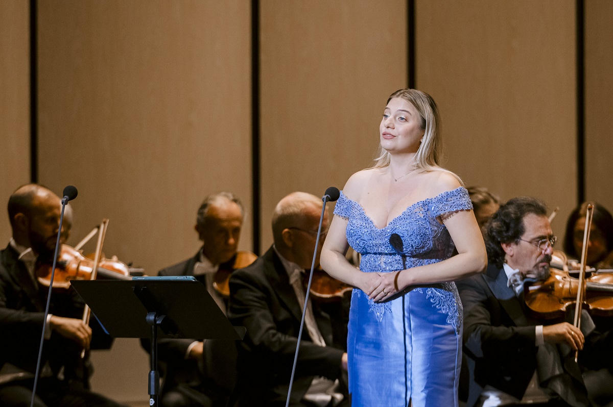 Federica Guida là một giọng hát soprano trẻ tài năng, nổi bật với vai Nữ hoàng bóng đêm trong "Die Zauberflöte".
