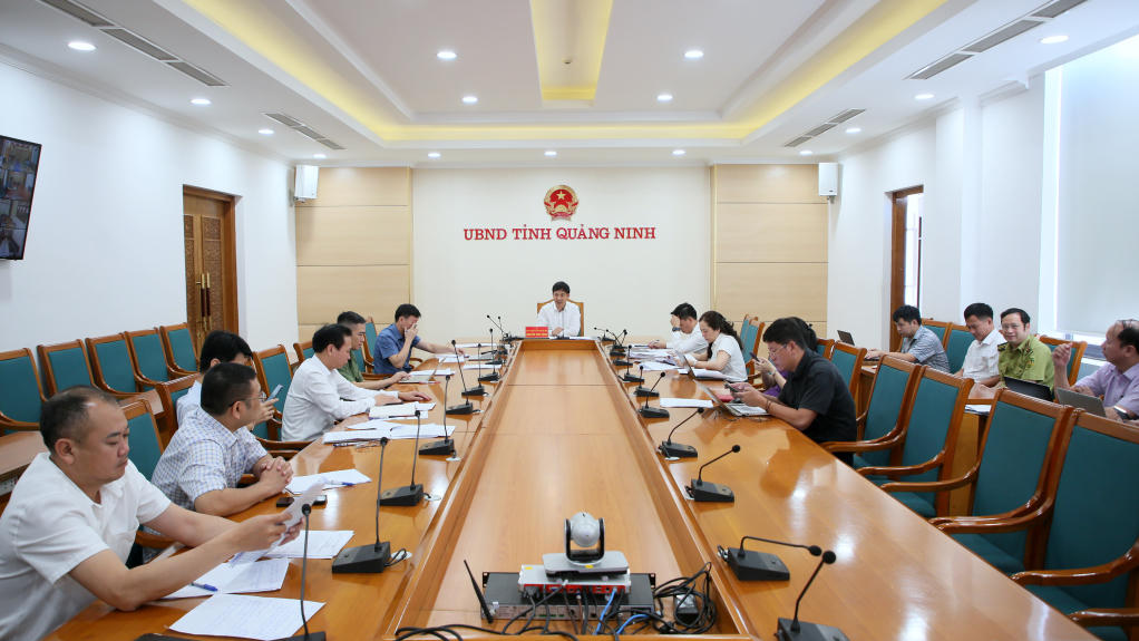 Quang cảnh cuộc họp. Ảnh: M.H