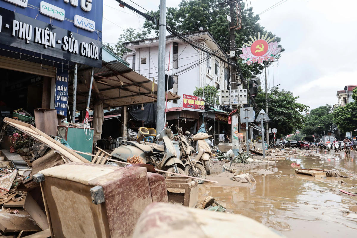Phường Hà Giang gượng dậy giữa hoang tàn sau lũ dữ