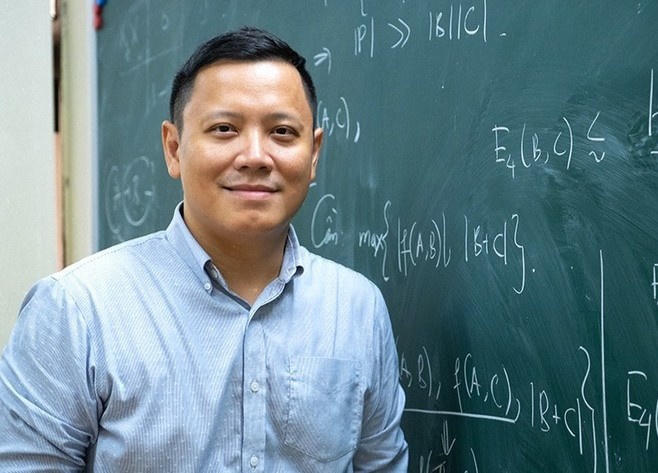 GS.TS Lê Anh Vinh