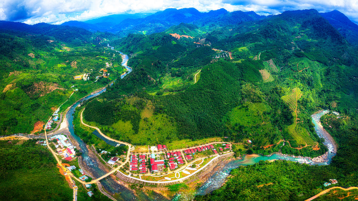 Mê mẩn vẻ đẹp nguyên sơ của miền núi Trà Leng Đà Nẵng