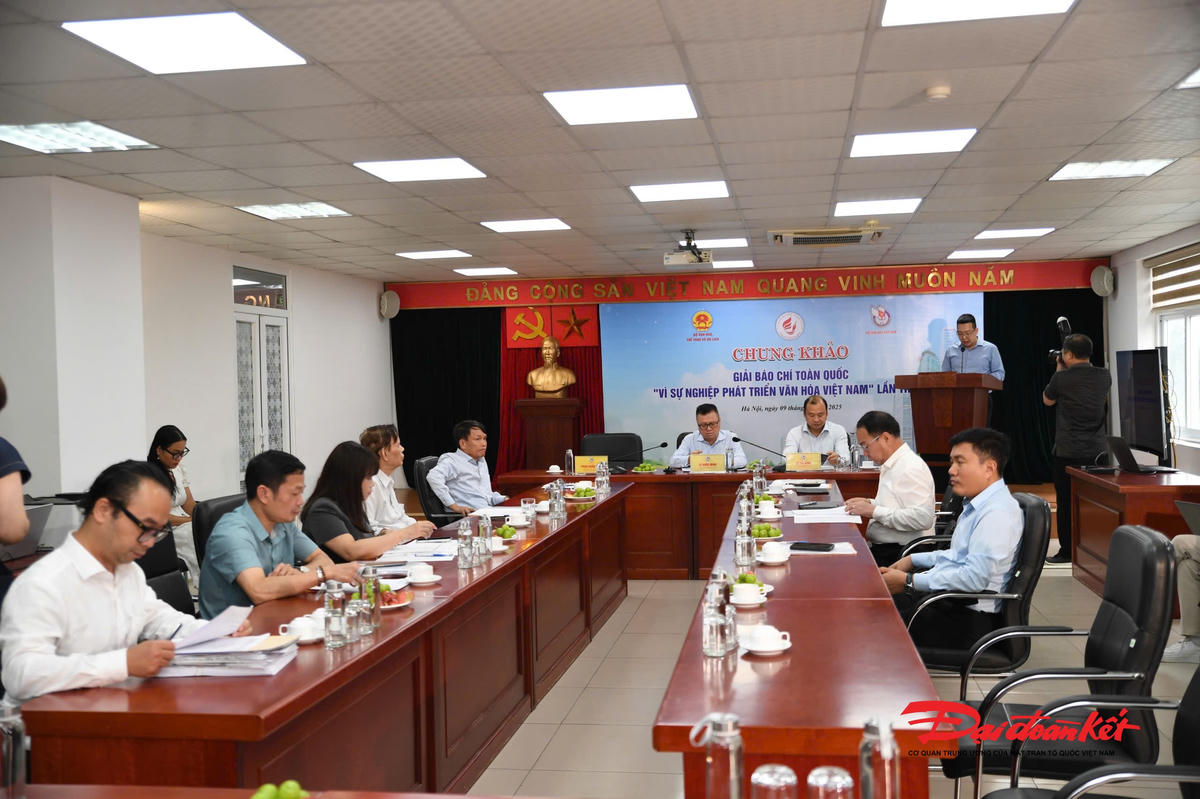 <div data-empty="false">Quang cảnh họp báo vòng chấm chung khảo Giải báo chí toàn quốc “Vì sự nghiệp phát triển Văn hoá Việt Nam” lần thứ ba. Ảnh: Phạm Sỹ.
</div>