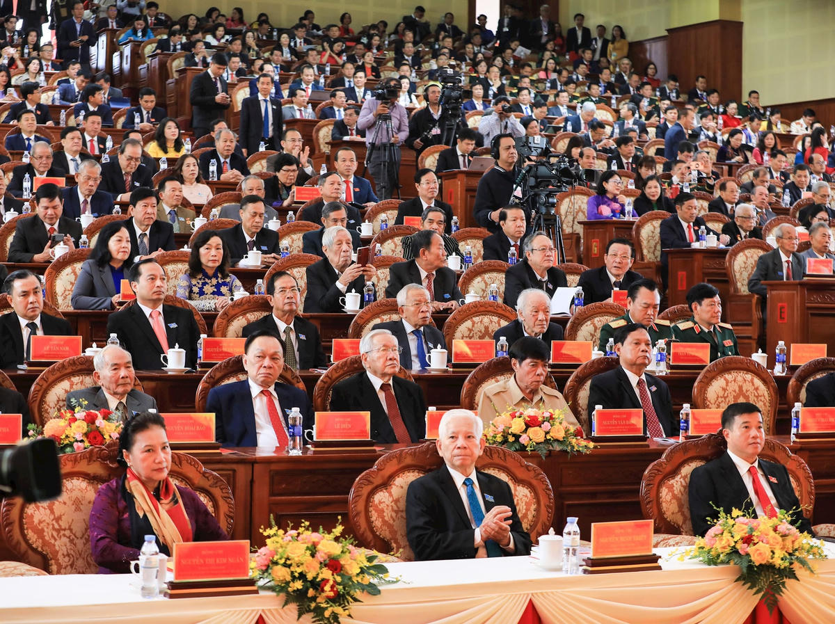 Các đồng chí lãnh đạo, nguyên lãnh đạo Đảng, Nhà nước cùng các đại biểu tham dự Đại hội. (ảnh BTC)
