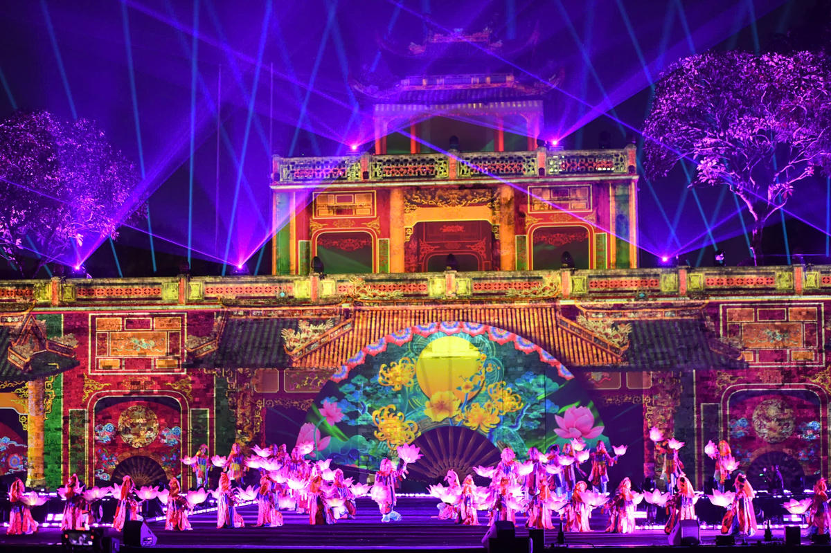 Khai mạc Lễ hội Văn hoá thế giới tại Hà Nội