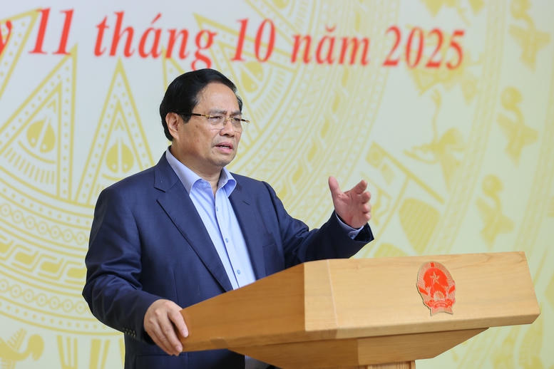 Thủ tướng Phạm Minh Chính phát biểu kết luận phiên họp. Ảnh: Nhật Bắc.