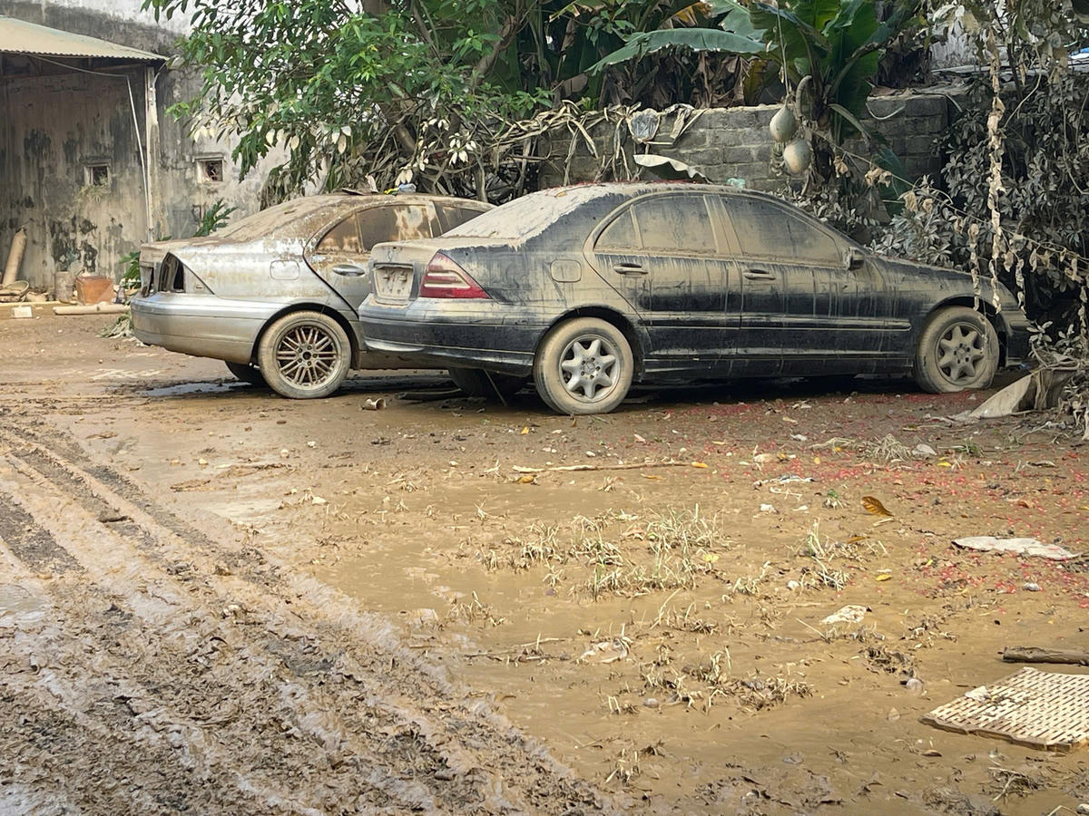 Nghiệp vụ bảo hiểm xe cơ giới ghi nhận 2.653 vụ, thiệt hại ước tính hơn 76 tỷ đồng. Ảnh: Quang Vinh.