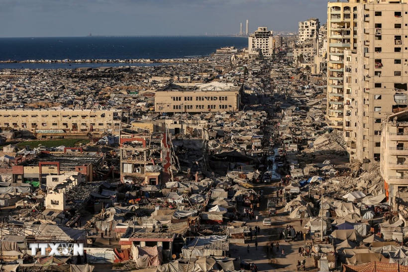 Các lều bạt tạm dành cho người Palestine sơ tán tránh xung đột tại thành phố Gaza ngày 1/9/2025. (Nguồn: THX/TTXVN).