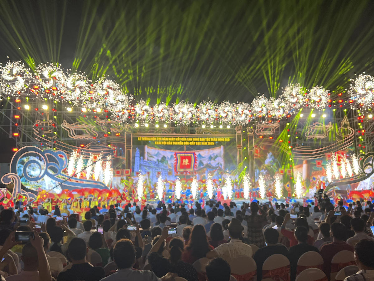 Sự kiện thu hút đông đảo người dân, du khách thập phương tham dự. Ảnh: PT.