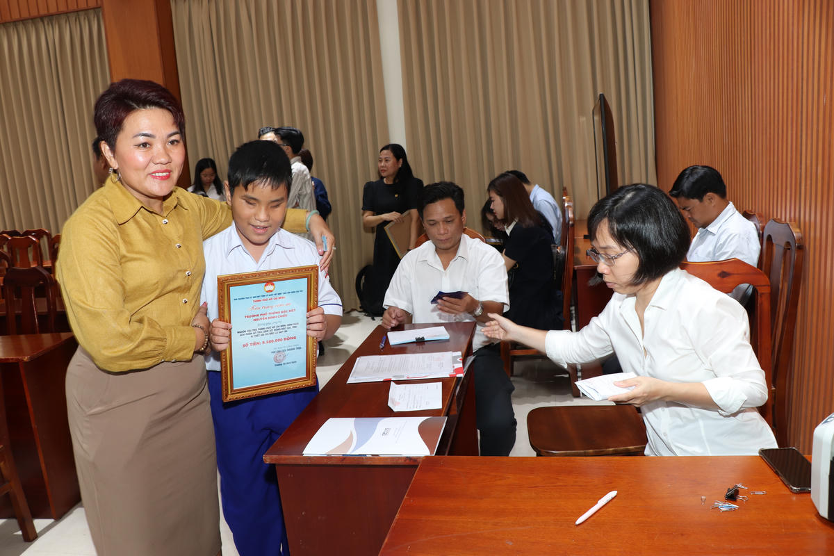 TP Hồ Chí Minh: Tiếp nhận hơn 6 tỷ đồng ủng hộ đồng bào bị ảnh hưởng bởi thiên tai
