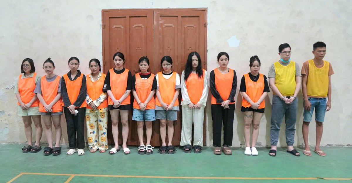 Các đối tượng tại Cơ quan điều tra. Ảnh: CAT Cao Bằng.