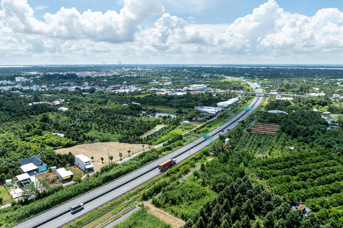 Tuyến cao tốc Trung Lương-Mỹ Thuận chuẩn bị tăng phí từ ngày 1/11. Ảnh: Đ.X.