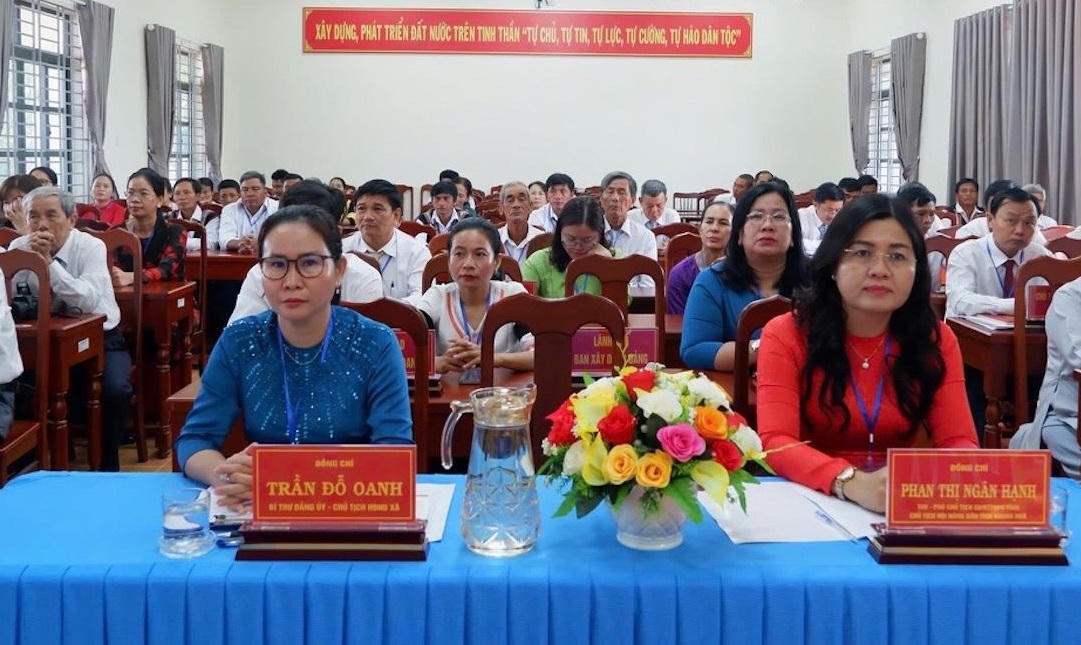 Các đại biểu tham dự đại hội. (ảnh H.N)