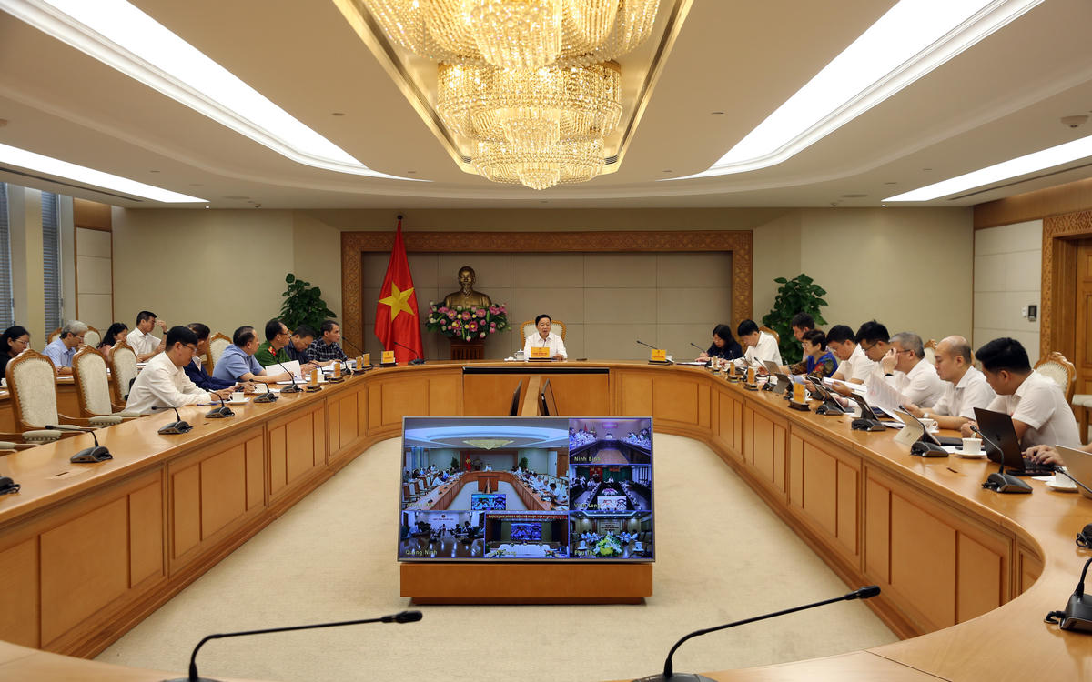 Quang cảnh cuộc họp.&nbsp;Ảnh: VGP/Minh Khôi