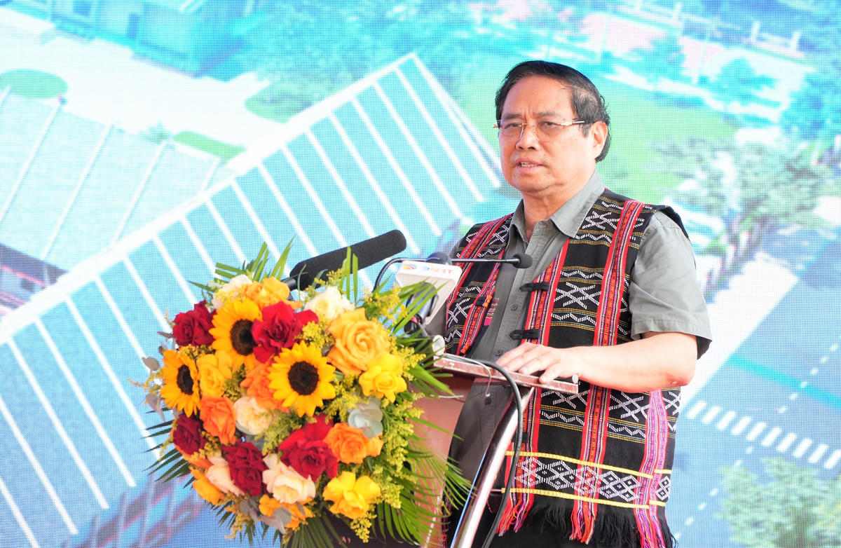 Thủ tướng Phạm Minh Chính phát biểu tại lễ khởi công. Ảnh: Tấn Thành.