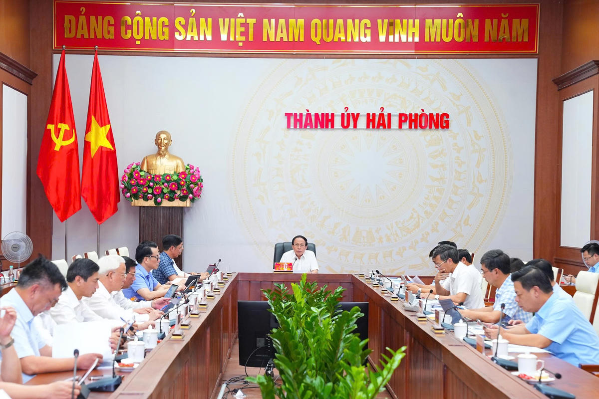 Thành ủy Hải Phòng cho ý kiến về ban hành Nghị quyết quy định mức chi thu nhập tăng thêm. Ảnh: ĐT.&nbsp;