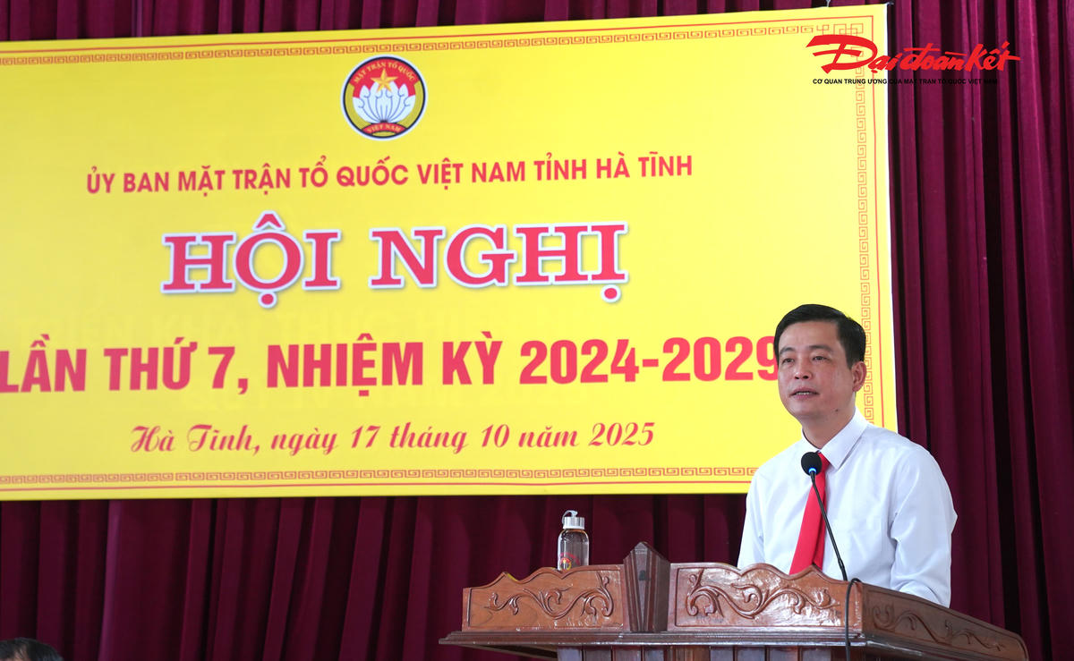 Tân Chủ tịch Ủy ban MTTQ Việt Nam tỉnh Hà Tĩnh Nguyễn Thành Đồng phát biểu nhận nhiệm vụ. Ảnh: Hạnh Nguyên.