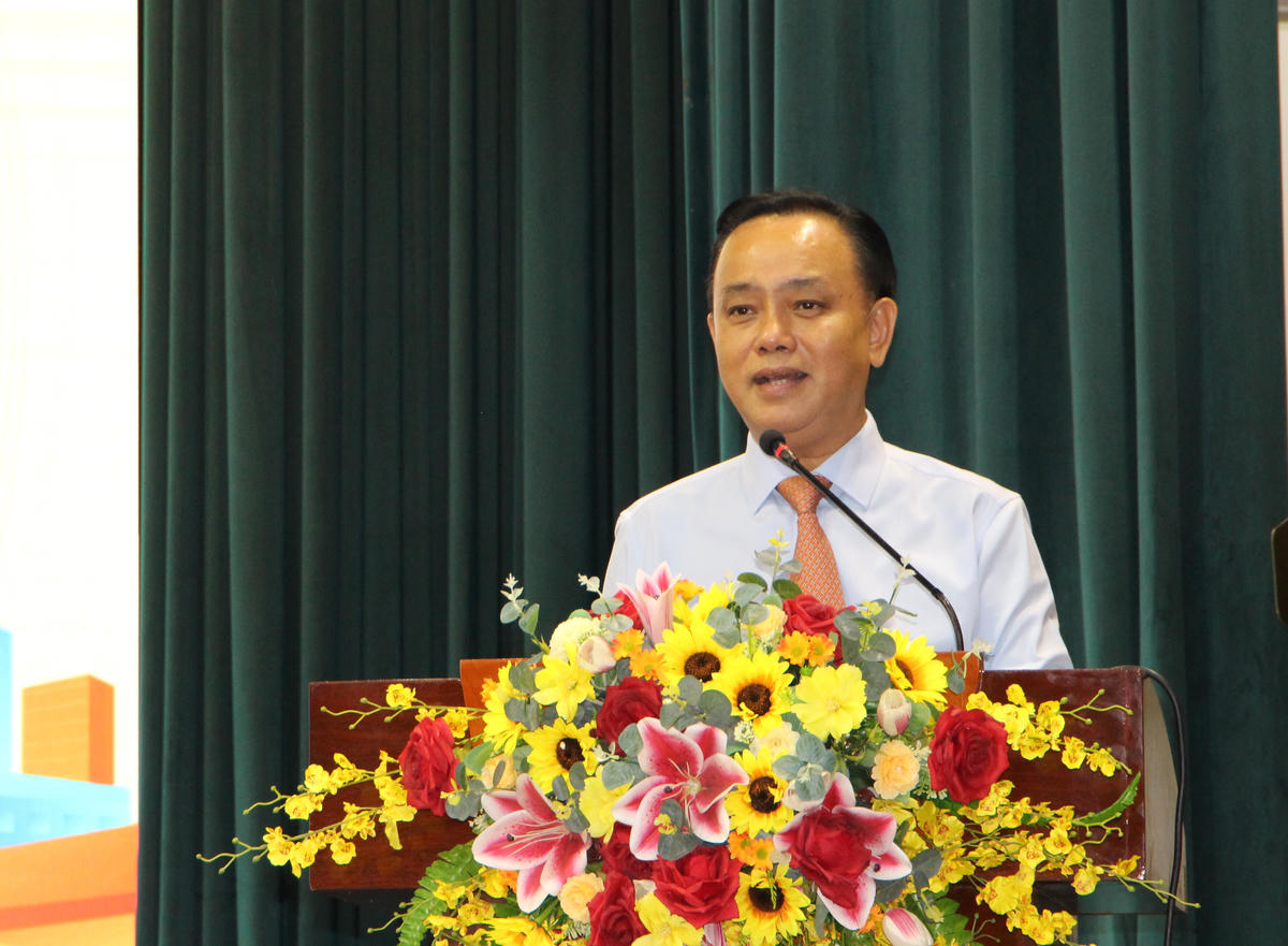 Bí thư Đảng ủy, Chủ tịch HĐND phường Phú Nhuận Nguyễn Đông Tùng phát biểu chỉ đạo đại hội. Ảnh: Q.Định.