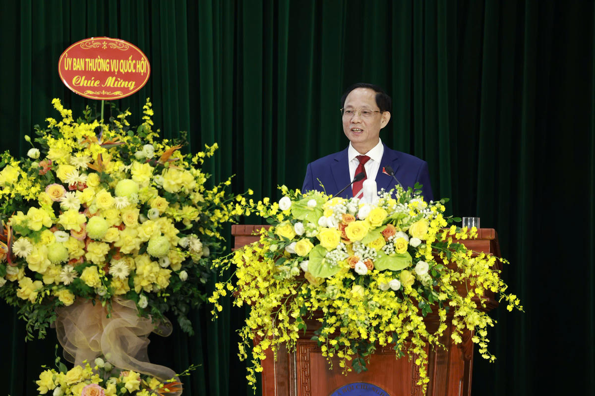 Phó Chủ tịch Quốc hội Trần Quang Phương phát biểu chỉ đạo tại Đại hội thi đua yêu nước ngành kiểm toán