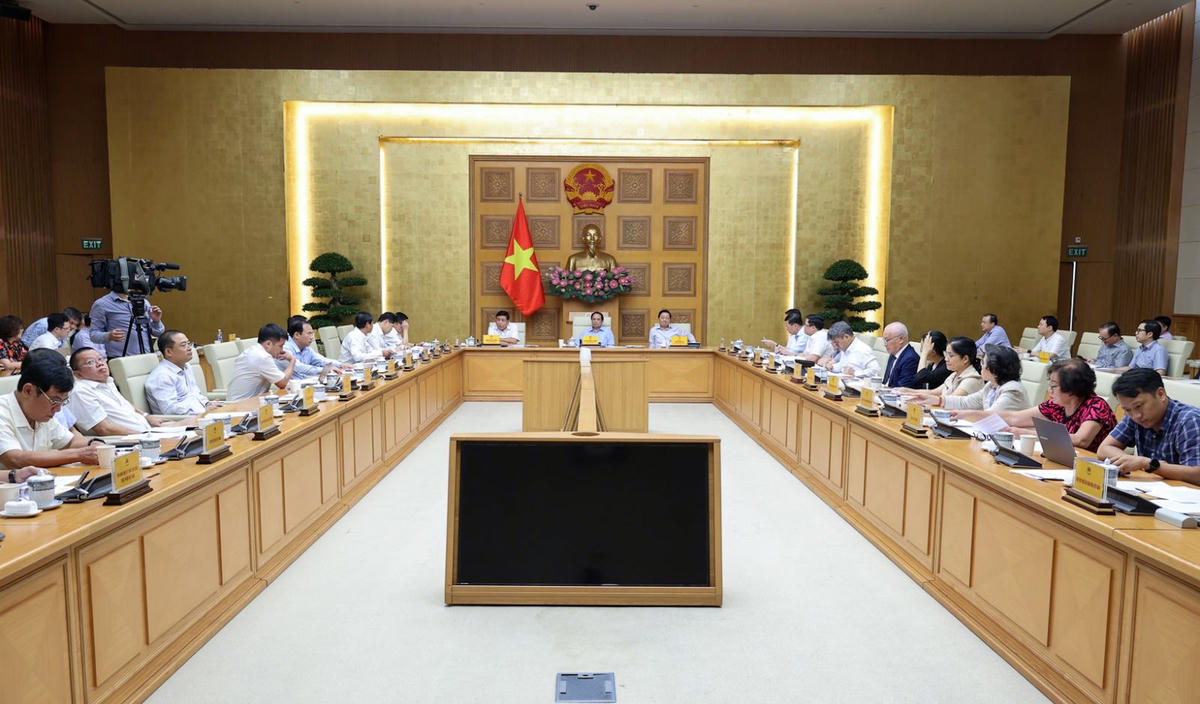 Quang cảnh cuộc họp.&nbsp;Ảnh: VGP/Nhật Bắc