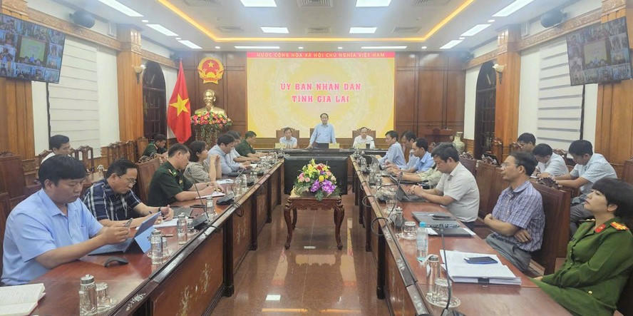 Quang cảnh cuộc họp. Ảnh: CV.